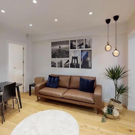 Apartmán Edsam Brown Madrid Exteriér fotografie