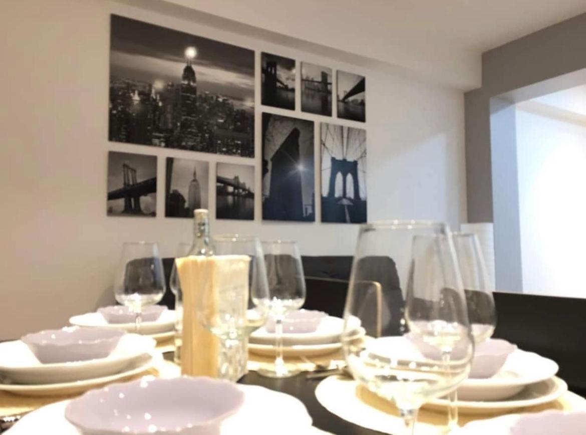 Apartmán Edsam Brown Madrid Exteriér fotografie