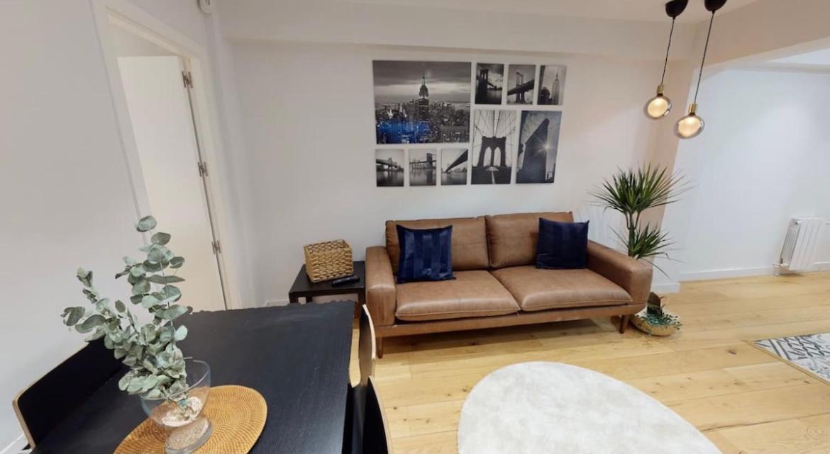 Apartmán Edsam Brown Madrid Exteriér fotografie