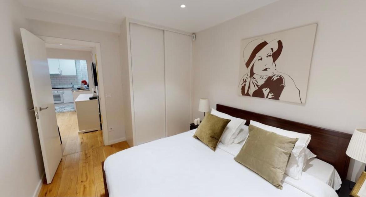 Apartmán Edsam Brown Madrid Exteriér fotografie